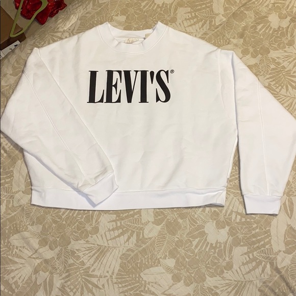 Levi's Tops - Levi’s Crewneck